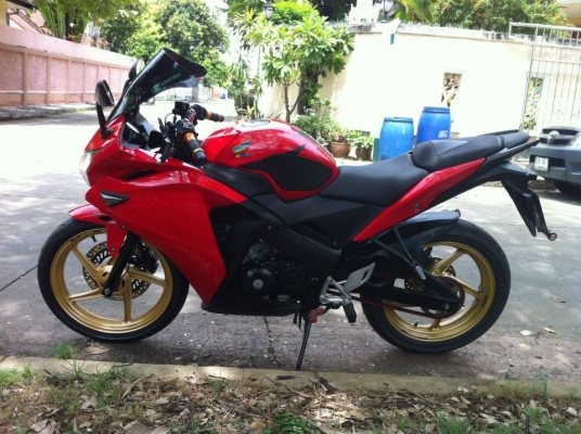 ขาย Honda CBR150I ปี2012 สีแดงแต่งสวยๆขอเปิดที่ 55000 บาทราคานี้ต่อได้ครับ ขาย Honda CBR150I ปี2012 สีแดงแต่งสวยๆขอเปิดที่ 55000 บาทราคานี้ต่อได้ครับ