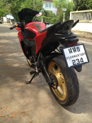 ขาย Honda CBR150I ปี2012 สีแดงแต่งสวยๆขอเปิดที่ 55000 บาทราคานี้ต่อได้ครับ
