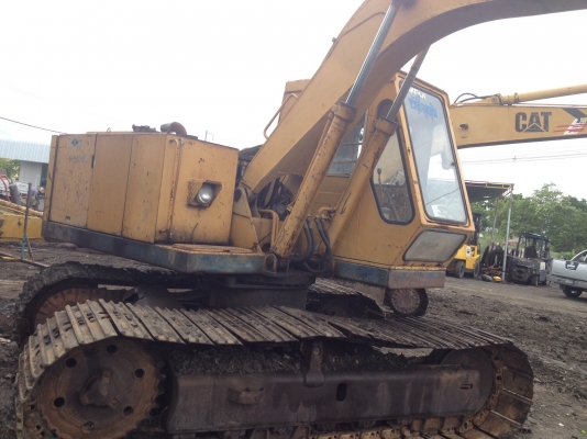 ขาย KOMATSU PC100L-1 พร้อมใช้รถสวยครับ ขาย KOMATSU PC100L-1 พร้อมใช้รถสวยครับ