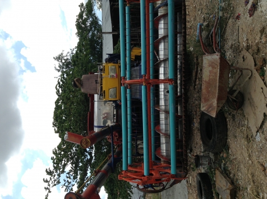 ขายรถเกี่ยวข้าวอุ้ม2ตันด่วน