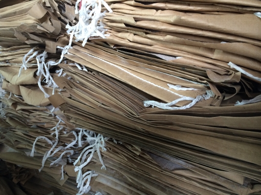 ขายถุงกระดาษเคลือบพลาสติกสาน ราคาถูก