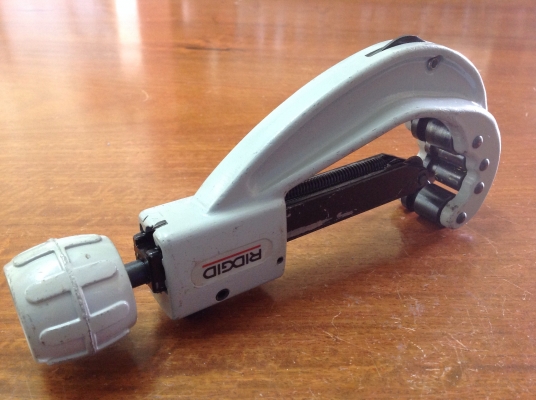 ขายคัตเตอร์ตัดท่อ RIDGID NO.152 1/4 - 2 5/8 แบบสปิง ขายคัตเตอร์ตัดท่อ RIDGID NO.152 1/4 - 2 5/8 แบบสปิง