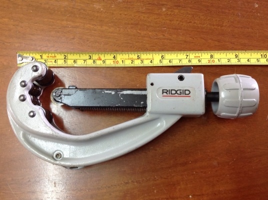 ขายคัตเตอร์ตัดท่อ RIDGID NO.152  1/4 - 2 5/8 แบบสปิง