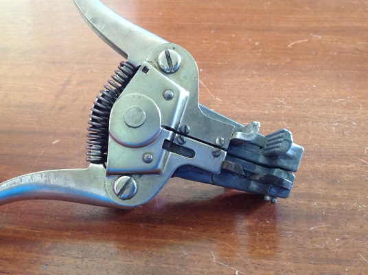 ขายคีมปอกสายไฟ Vintage Speedex No.766 ปี 1952 ขายคีมปอกสายไฟ Vintage Speedex No.766 ปี 1952