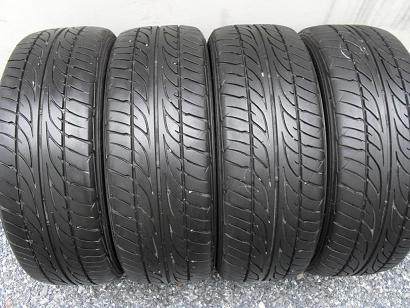 ขายยาง DUNLOP SPORT LM703 ปี1013(1ชุด) 205-55-16 ราคา 4,500