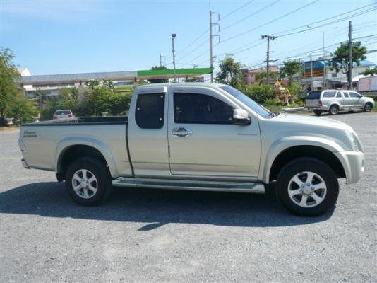 ขาย ISUZU D-MAX HI LANDER SPACE CAB (รุ่น Gold Series) รถสวย สภาพดี