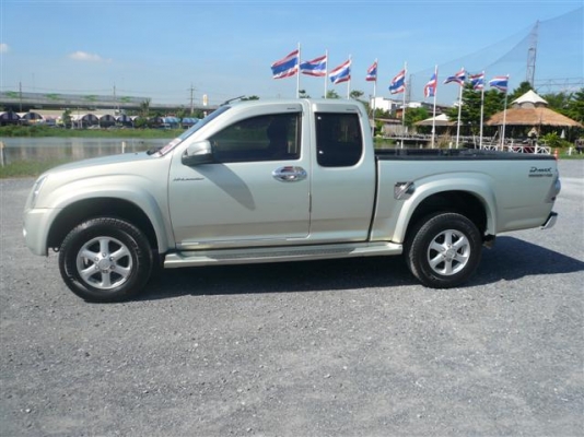 ขาย ISUZU D-MAX HI LANDER SPACE CAB (รุ่น Gold Series) รถสวย สภาพดี