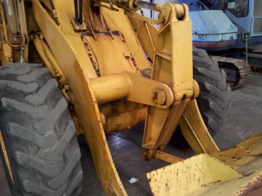 รถตักล้อยาง KOMUTSU 510