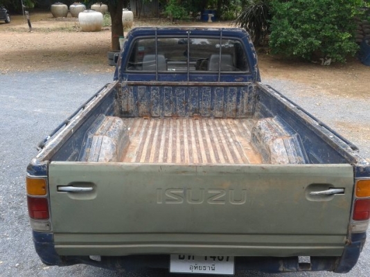 ขายอีซุ ปี 93 เครื่องดีมาก คัสซีสวย ทะเบียนเต็ม