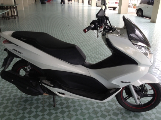 รถ HONDA. PCX. 125. CC. เครื่องดีมากมีชุดโอน ต่อภาษีแล้ว รถ HONDA. PCX. 125. CC. เครื่องดีมากมีชุดโอน ต่อภาษีแล้ว