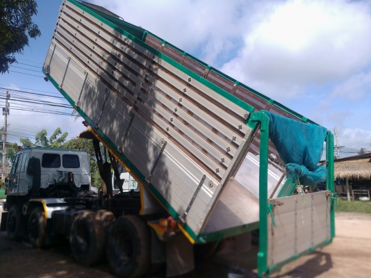 ซื้อขายแล้วครับ ขอบใจพี่เสือครับ ขายรถ12 ล้อ 2เพลาดั้ม ISUZU ร็อกกี้ใหญ่ เครื่อง daga 320 แรงม้า ซื้อขายแล้วครับ ขอบใจพี่เสือครับ ขายรถ12 ล้อ 2เพลาดั้ม ISUZU ร็อกกี้ใหญ่ เครื่อง daga 320 แรงม้า