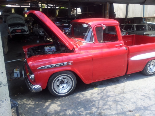 ขายกระบะ Chevy ปี59 พร้อมขับ สีแดง ช่วงสั้น