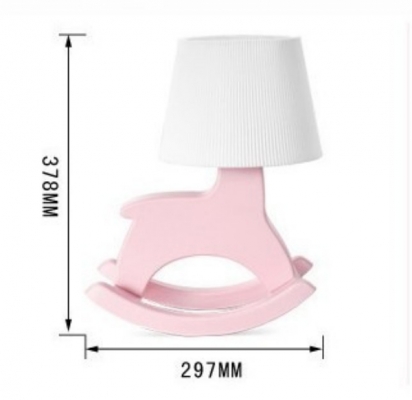 โคมไฟม้าโยก