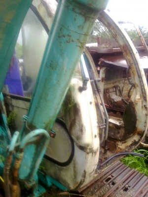 (ขายเหมา3คัน..ขายซาก..) แบคโฮ SK220-5 (LQ-03517; 03592;และ03854