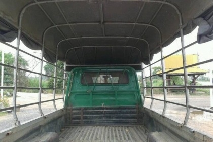 ขายรถบรรทุก 4 ล้อ Nissan Carbon เครื่อง ED30 - 88 แรง ทะเบียนพร้อม