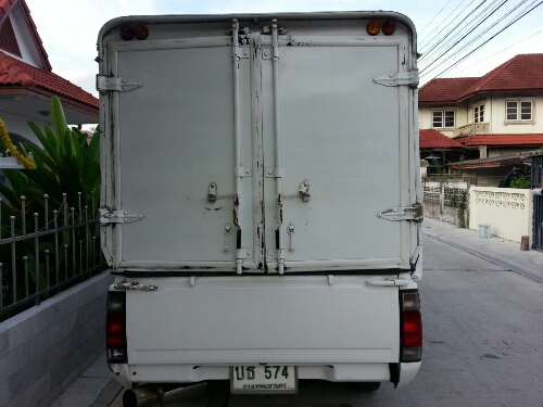 NISSAN ฟอนเทียร์ 02 ค เจ แก๊ส ออโต้ บางๆ