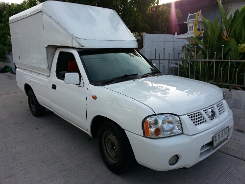 NISSAN ฟอนเทียร์ 02 ค เจ แก๊ส ออโต้ บางๆ