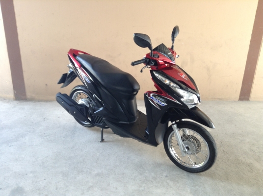 ขาย!!! ฮอนด้าคลิ๊ก125ไอ หัวฉีดใหม่ สภาพสวย ปี56 รถเครื่องดีคับ ทะเบียนครบ ภาษีไม่หมด