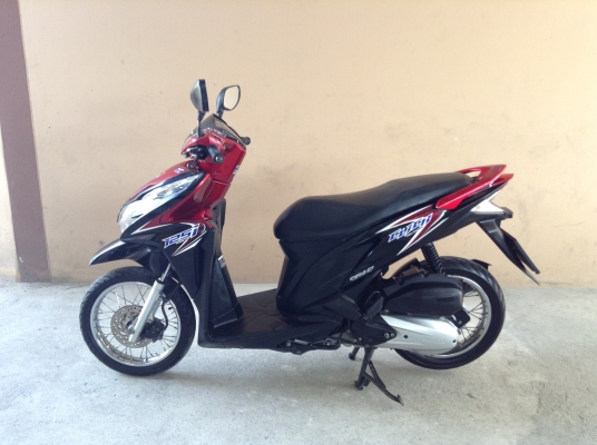 ขาย!!! ฮอนด้าคลิ๊ก125ไอ หัวฉีดใหม่ สภาพสวย ปี56 รถเครื่องดีคับ ทะเบียนครบ ภาษีไม่หมด
