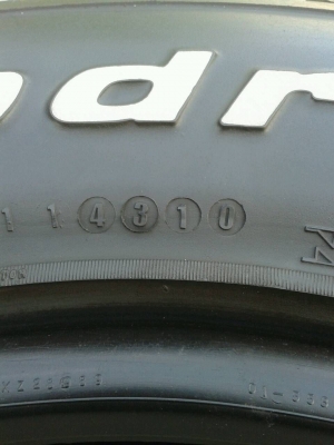 ขาย ยางMud MAXXIS 764 ขนาด265/75R16พร้อมล้อหยดนำ้16x8-28