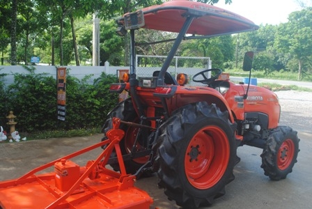 ขายรถไถ Kubota L 3608 (4WD) พร้อมเครื่องตัดหญ้าใหม่ 1.20 เมตร