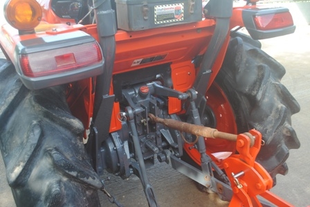 ขายรถไถ Kubota L 3608 (4WD) พร้อมเครื่องตัดหญ้าใหม่ 1.20 เมตร