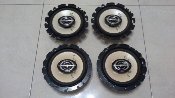 Sale!! ลำโพง Pioneer 6" แกนร่วมสองทางยกชุด 4 ตัว เสียงดี ราคาถูก