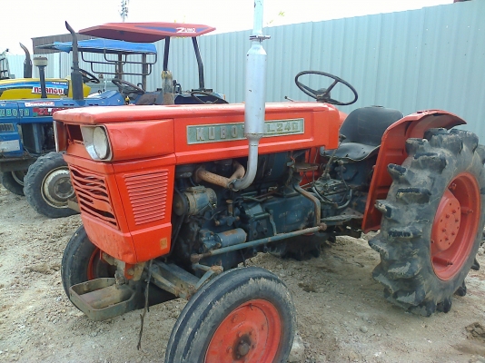 ขาย KUBOTA L240 ราคาถูกๆ 38,000