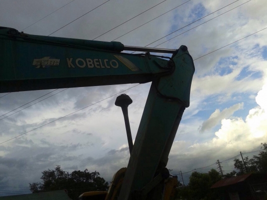 ขายรถแบ็คโฮ Kobelco SK 200 mark 5 super ไฟฟ้าครบ ช่วงล่าง 80\% เอกสารสัญญาซื้อขาย