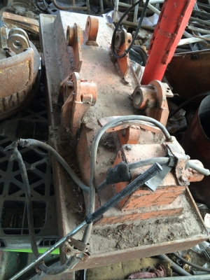 แม่เหล็กทรงสี่เหลียมพร้อมตู้ควมคุมขายถูก