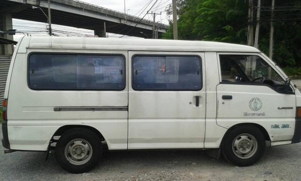 Mitsu L300 ปี97 รถขับได้ สีขาวเดิมๆ เบาะครบ มีทะเบียนครับ Mitsu L300 ปี97 รถขับได้ สีขาวเดิมๆ เบาะครบ มีทะเบียนครับ