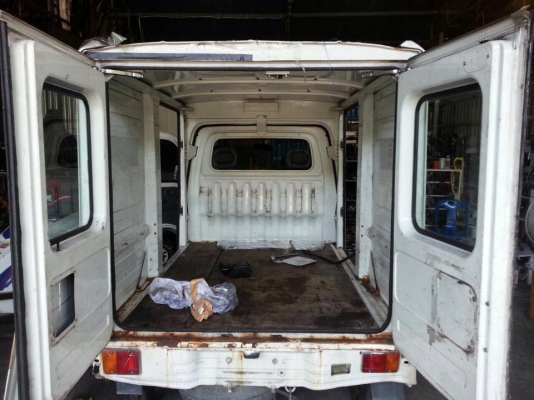 ขายตู้สไลด์ เปิด3 ด้าน บาทใส่รถs200 ราคา12000