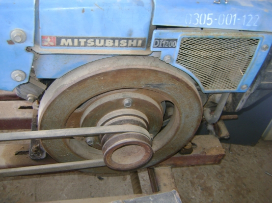 เครื่องมิตชู  12 แรง  DI  1200     ราคา ่16,500 บาท