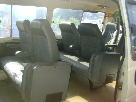 รถตู้  เครื่อง 2400   ราคา    70,000  บาท