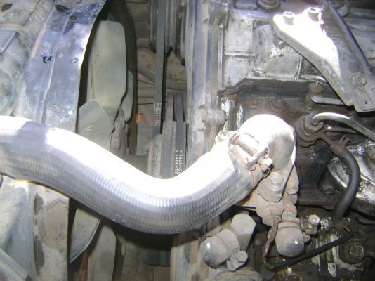 รถตู้  เครื่อง 2400   ราคา    70,000  บาท