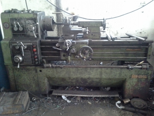 เครื่องกลึง GOODWAY GW-1640 ขนาด 6 ฟุต 4 เพลาเด้ง ระบบเกียร์บล็อค พร้อมมีเบรค สภาพพร้อมใช้งาน