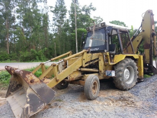 รถตัก JCB / ตักหน้าขุดหลัง.   สนใจติดต่อ 081 - 6079515