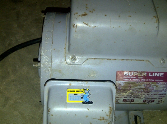 มอเตอร์1 แรงม้า mitsubishi 1 เฟส 220 V. ออกตัวขับได้ดีมีคาปาซิเตอร์ 2 ตัว เป็นแบบโครงสร้างเหล็กแข็ง สภาพพร้อมใช้