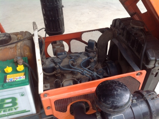 Kubota รุ่น B6001 เครื่องยนต์ 3 สูบ สภาพดีมากพร้อมใช้งาน สนใจติดต่อ 0918070020 เอ็กซ์ครับ