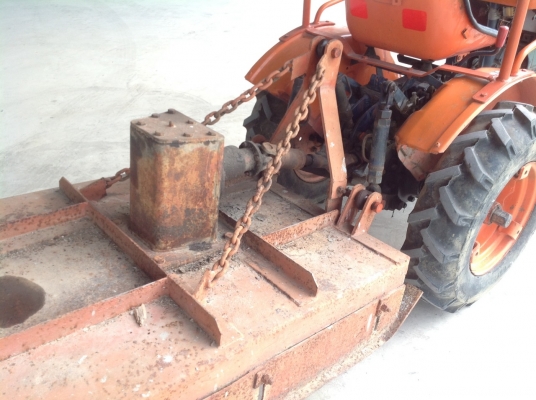 Kubota รุ่น B6001 เครื่องยนต์ 3 สูบ สภาพดีมากพร้อมใช้งาน สนใจติดต่อ 0918070020 เอ็กซ์ครับ