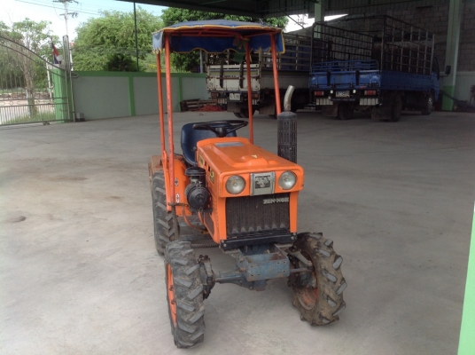 Kubota รุ่น B6001 เครื่องยนต์ 3 สูบ สภาพดีมากพร้อมใช้งาน สนใจติดต่อ 0918070020 เอ็กซ์ครับ