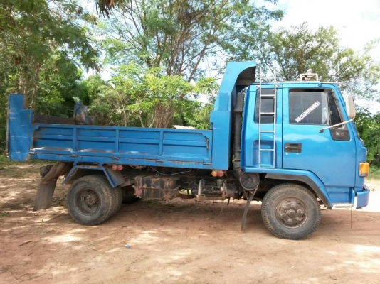 **680,000 บ.ต่อรอง**ขาย6ล้อดั้มดินราคาเบาๆ ISUZU ROCKY FRR 175 6BG1 เครื่องแน่น แห้งดี แรงดี เกียร์ดีไม่หลุด ช่วงล่างFหน้า-หลัง คัสซีดีไม่ปะไม่ดาม กระบะดั้มเหล็ก5ตันยิงหน้า3.60ม.สภาพดี พื้นดีข้างดีไม่ผุ หัวเก๋งดีภายในโอเค คอนโซลโอเค พ.พาวเวอร์ เบรคทริฟฟี่
