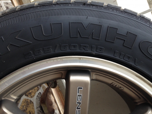 ขายแม็ก Lenso RT-7  ET21 พร้อมยาง Kumho KL12 (ECSTA STX)  ยกเลิกรายการนี้นะค่ะ