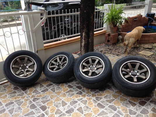 ขายแม็ก Lenso RT-7  ET21 พร้อมยาง Kumho KL12 (ECSTA STX)  ยกเลิกรายการนี้นะค่ะ