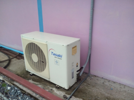 ขายแอร์ร้านเกมส์ครับ ขายแอร์ร้านเกมส์ครับ