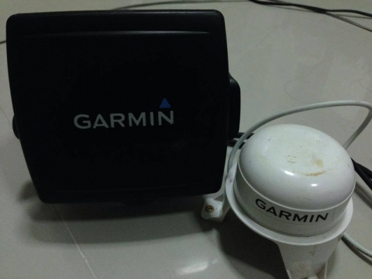 ขายGarmin 585 มือสองสภาพสวย อุปกรณืครบ