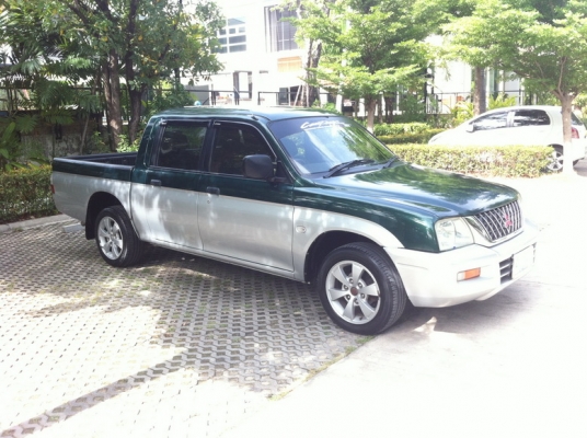 ขายStrada grandis ปี01 สภาพดีไม่มีชนหนัก