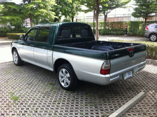 ขายStrada grandis ปี01 สภาพดีไม่มีชนหนัก