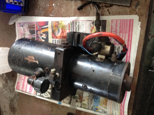 มอเตอร์ไฮโดรลิคยกกะบะท้าย 24v ระบบไฟฟ้า