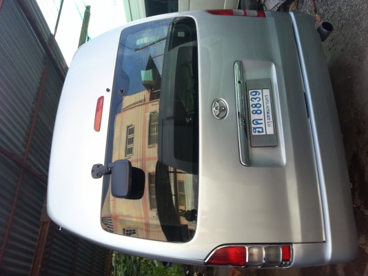 ขายรถตู้ toyota ราคา 560.000